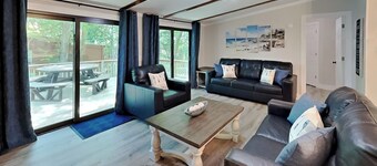 Brand-New Beauty—Relax & Recharge | 8 ppl | IC68