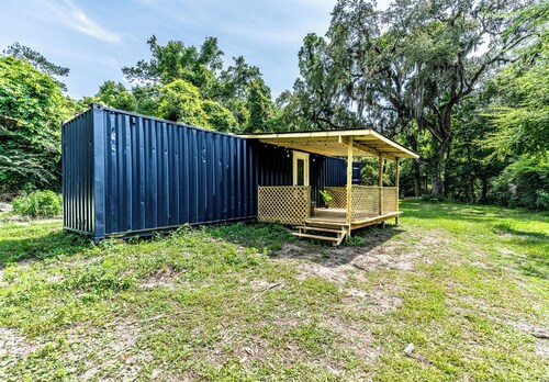 Elegant 2BR Container Home | Nature Retreat | Peaceful & Unique