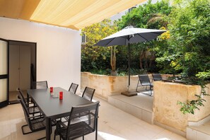 Apartment, 3 Schlafzimmer, Küche | Terrasse/Patio