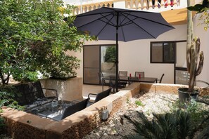 Apartment, 3 Bedrooms, Kitchen | Terrace/patio - Large Home with Private Garden (Marsaskala)