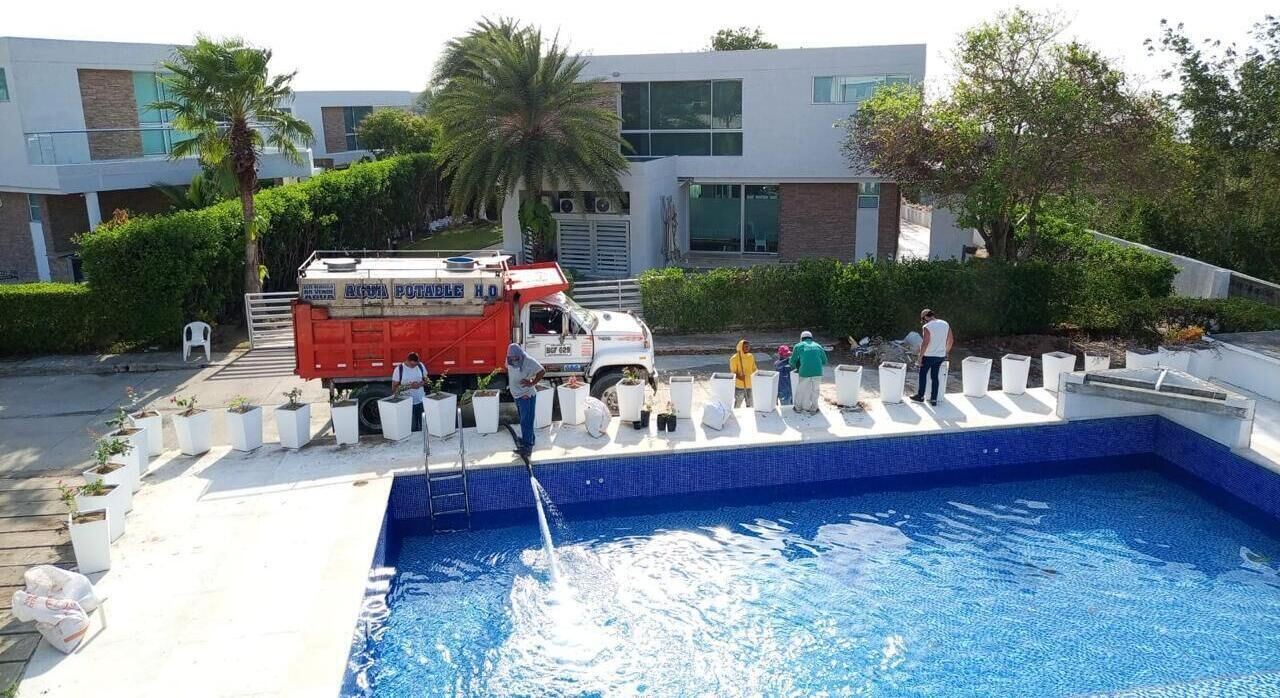 บริเวณภายนอก