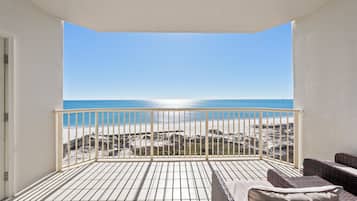 Signature Condo, 1 Bedroom, Balcony, Beach View | Balcony view