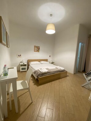 Superior Double Room, Patio | Free WiFi