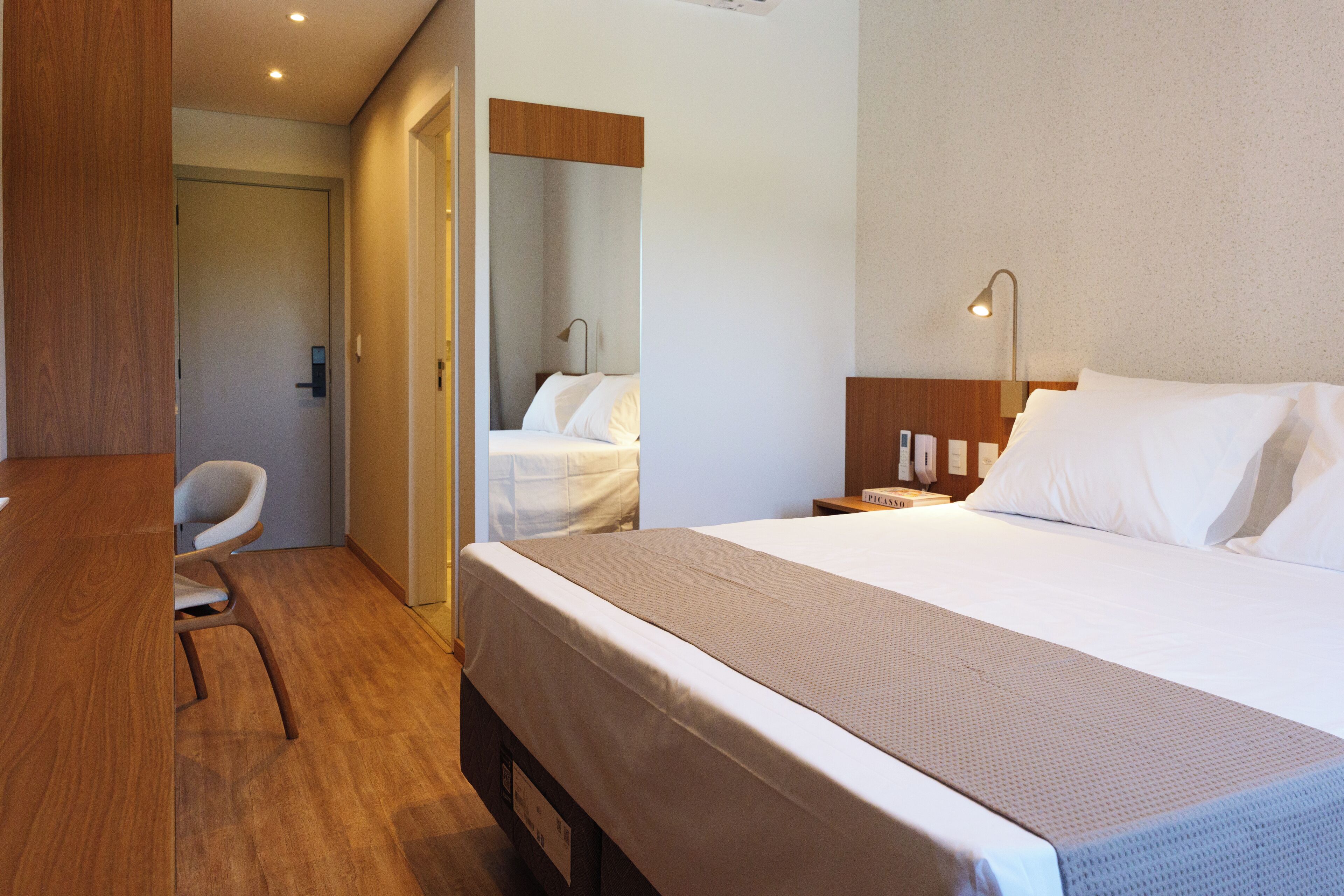 Comfort Double Room, City View | Laptop workspace, blackout drapes, soundproofing, iron/ironing board