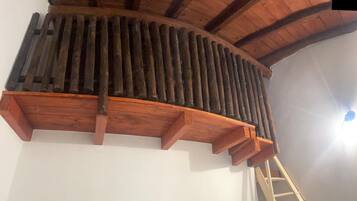 Suite de lujo, vista al jardín | Wifi gratis