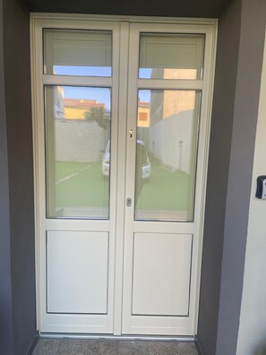 Habitación doble superior, vista al jardín | Wifi gratis 