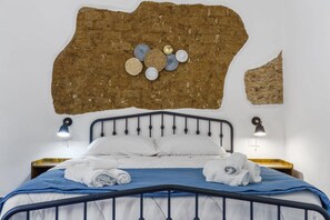 Habitación doble superior, vista al jardín | Insonorización, wifi gratis y acceso para silla de ruedas 