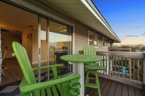 Property grounds - NEW! Relaxing Home away from Home w/ Patio (Fort Walton Beach)