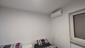 Iron/ironing board, WiFi, bed sheets - Vacation on the Rhine Speyer Hockenheim Mannheim (Altlußheim)