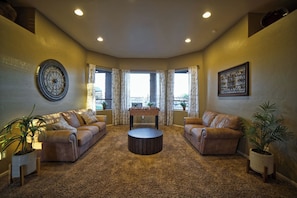 تلفزيون ذكي، كُتُب، ستيريو