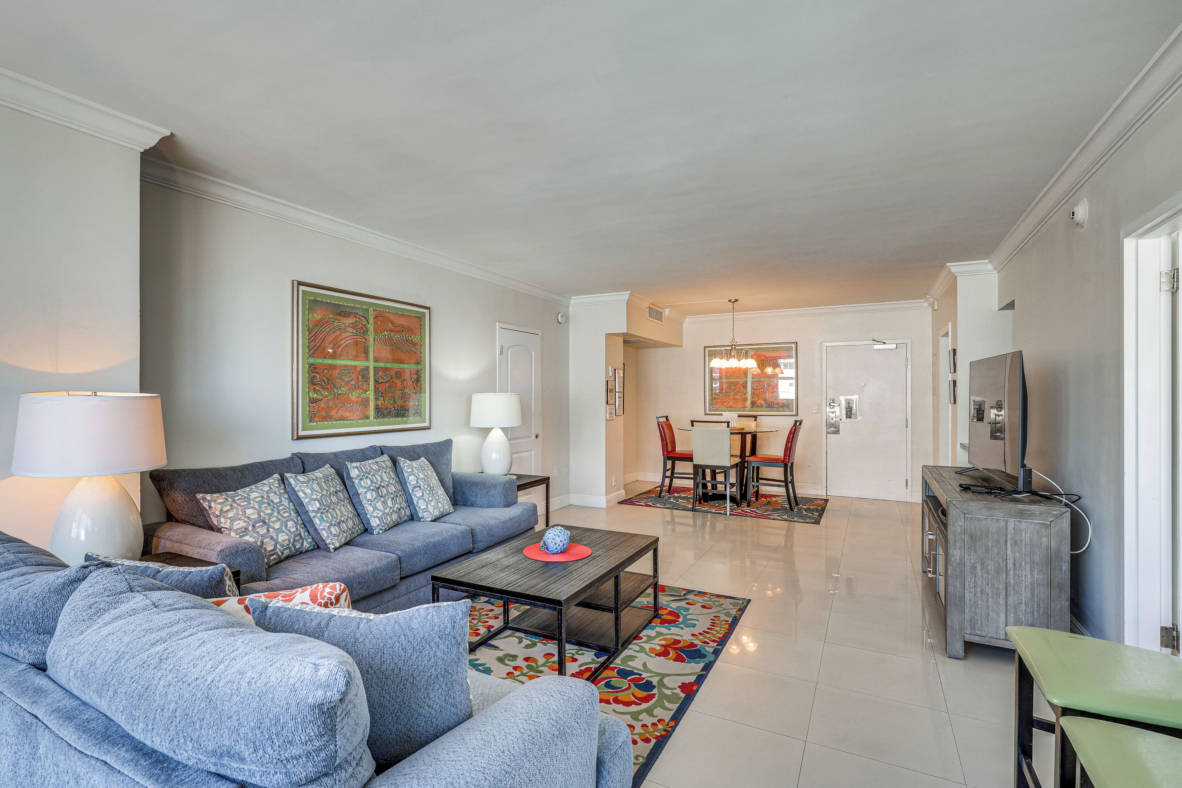 Apartment (2 Bedrooms) | Front of property