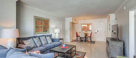 Apartment (2 Bedrooms) | Front of property