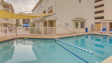 Apartment (3 Bedrooms) | Front of property
