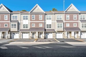 Exterior - Rehoboth Crossing 1 - For 10 (Rehoboth Beach)