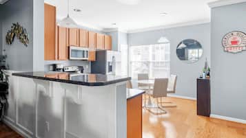 Townhome, Multiple Beds, Patio, Garden View (Rehoboth Crossing 1) | Private kitchen