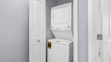 Townhome, Berbilang Katil, Patio, Garden View (Rehoboth Crossing 1) | Dobi