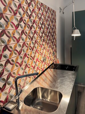 Private kitchen - Elegant oasis of value in the heart of Trento (Trento)