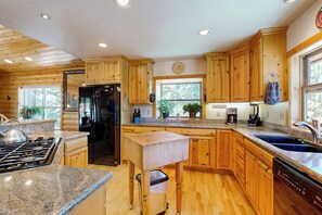 House (4 Bedrooms) | Interior - 4BR House w/ Hot Tub & Expansive Deck (Kings Beach)