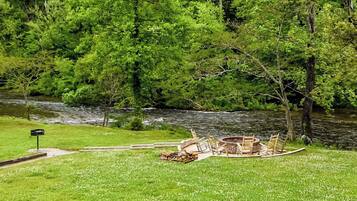 Apartment (0 Bedroom) | Interior