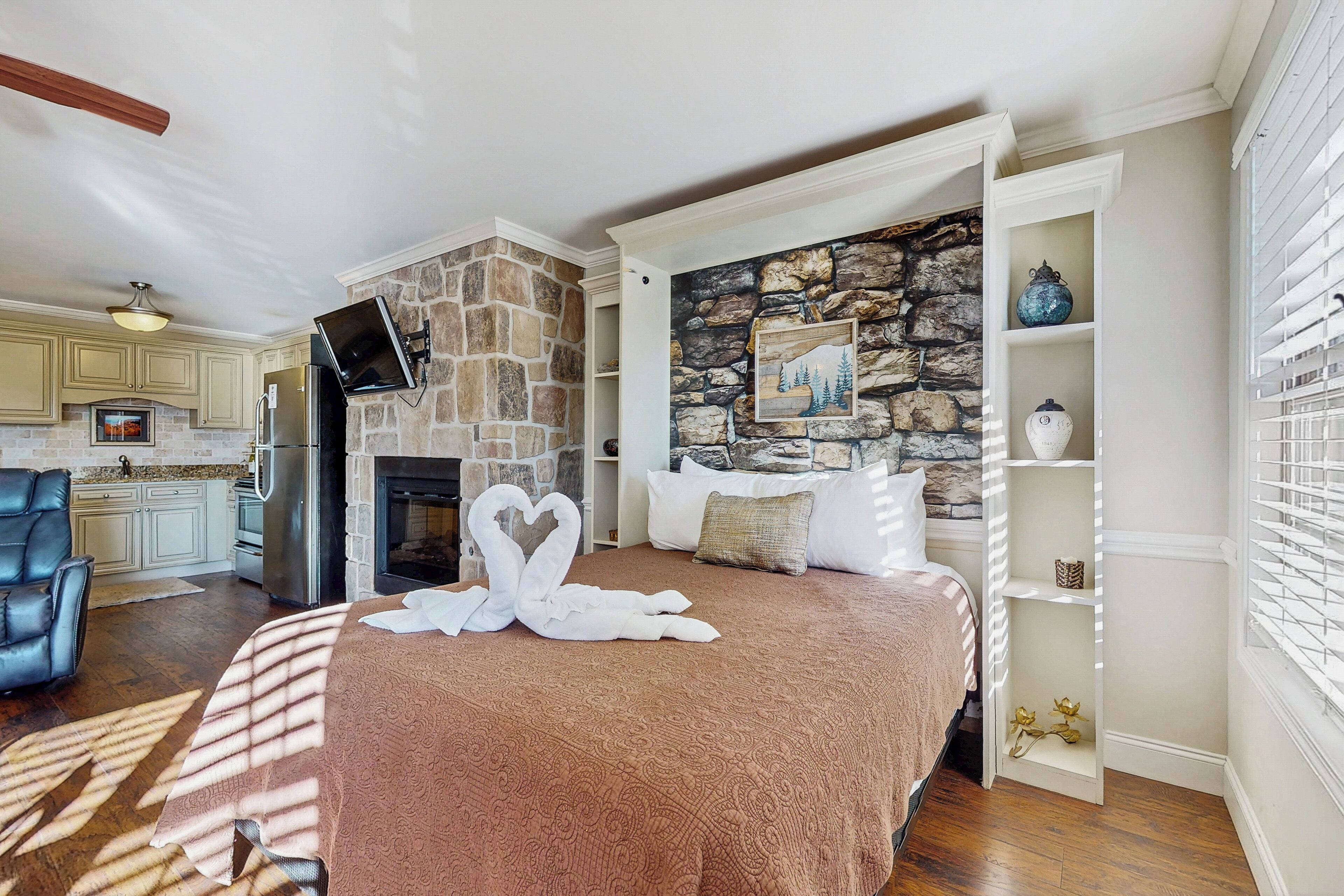 Apartment (0 Bedroom) | Interior