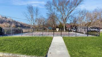 Apartment (0 Bedroom) | Interior