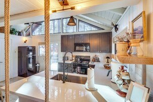 Casa (2 Bedrooms) | Interior