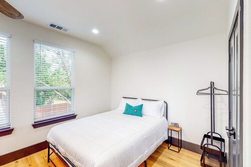 Mckinney Marvel: Studio in Mckinney