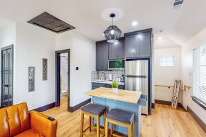 Apartment (0 Bedroom) | Interior - 'mckinney Marvel' Studio in Historic District (McKinney)