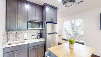 Apartemen (0 Bedroom) | Interior