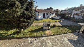 Exterior - House Buda Major /web. MXP, Leonardo & Likes. 3 Bedrooms (Sesto Calende)