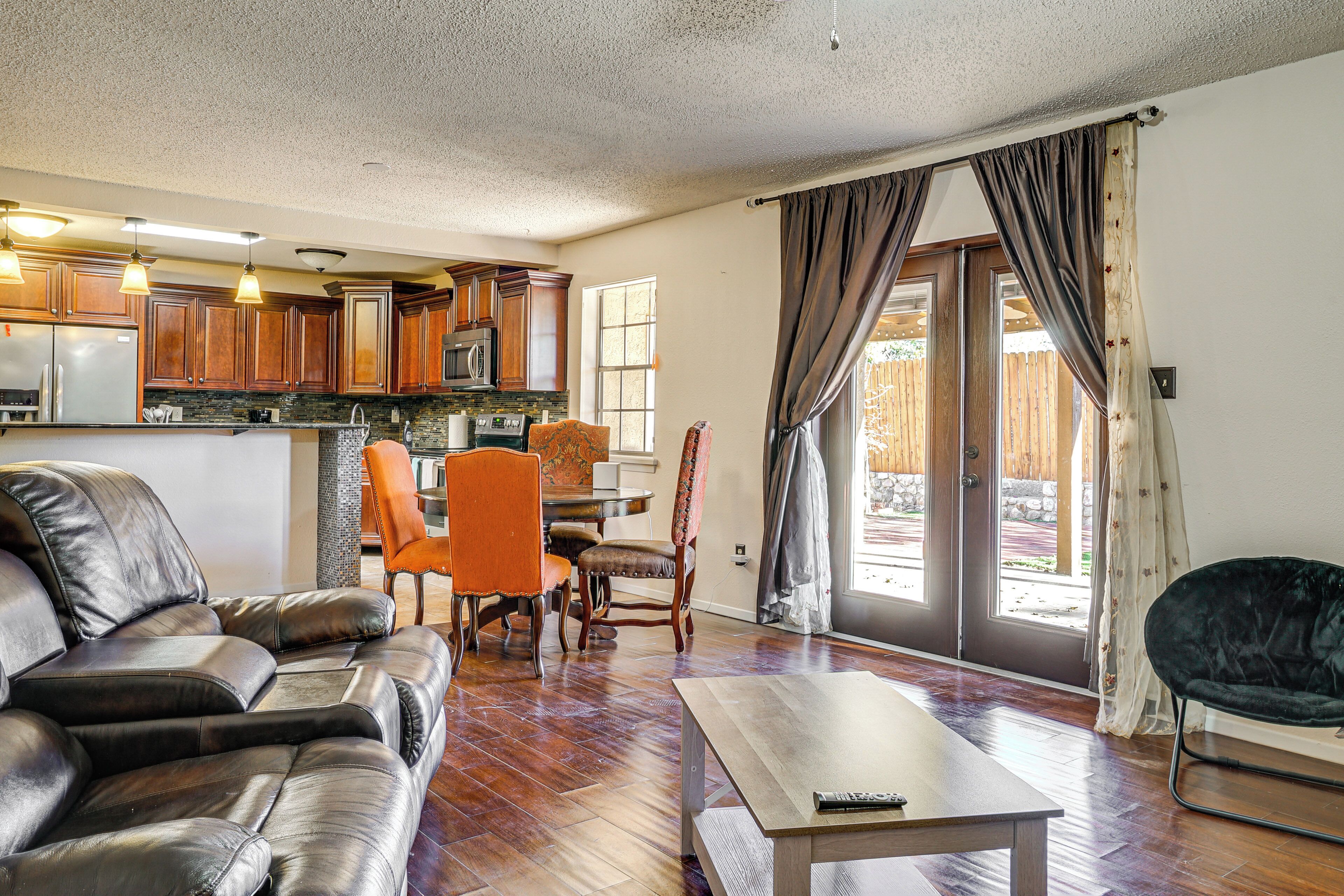 独立别墅 (4 Bedrooms) | 住宿正面