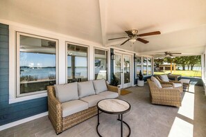 บ้านพัก (4 Bedrooms) | ภายใน