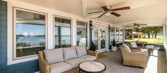 Private Sandy Shore! Possum Kingdom Lake House