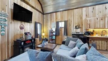 Apartment (0 Bedroom) | Interior