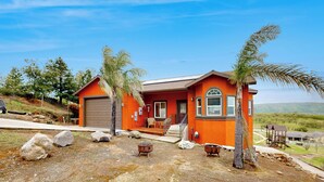 Unclassified image, 3 of 27, button - 3BR Updated Mtn-view Home w/ Hot Tub & Fireplace (Copperopolis)