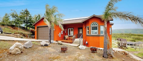 House (3 Bedrooms) | Front of property