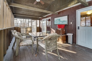 Interior - Roaring Spring Horse Farm Getaway w/ Game Room (Roaring Spring)