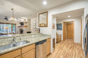 Interior - NEW! Prime Location, Steps from the Ski Lift - 2 Bedroom Condo in Arrowhead Village (Edwards)
