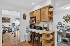 Interior - NEW! Elegant Home with Game Room Near BWI (Severn)