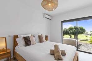 3 bedrooms, iron/ironing board, free WiFi, bed sheets - Villa Golf Again - Three Bedroom Villa, Sleeps 6 (Saint-François)