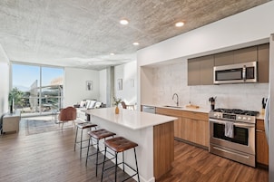 Apartment, 3 Bedrooms | Private kitchen | Coffee/tea maker, fridge, microwave, oven