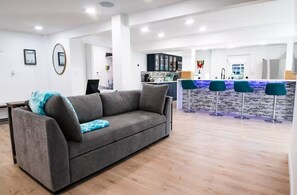 Interior - Ultimate Beach Getaway - Perfect for Families (Fort Myers Beach)