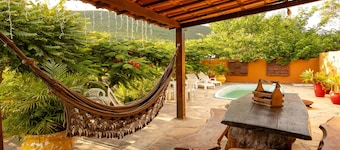 Suíte em Rio Grande com Cozinha e Piscina