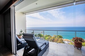 Property grounds - Casa Lussienez | Luxury Ocean-View 3BR @ Paramount (Puerto Vallarta)
