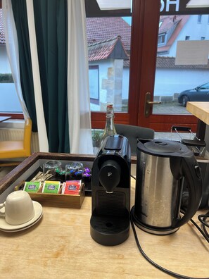 Escritorio y wifi gratis