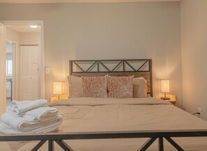 Iron/ironing board, WiFi, bed sheets