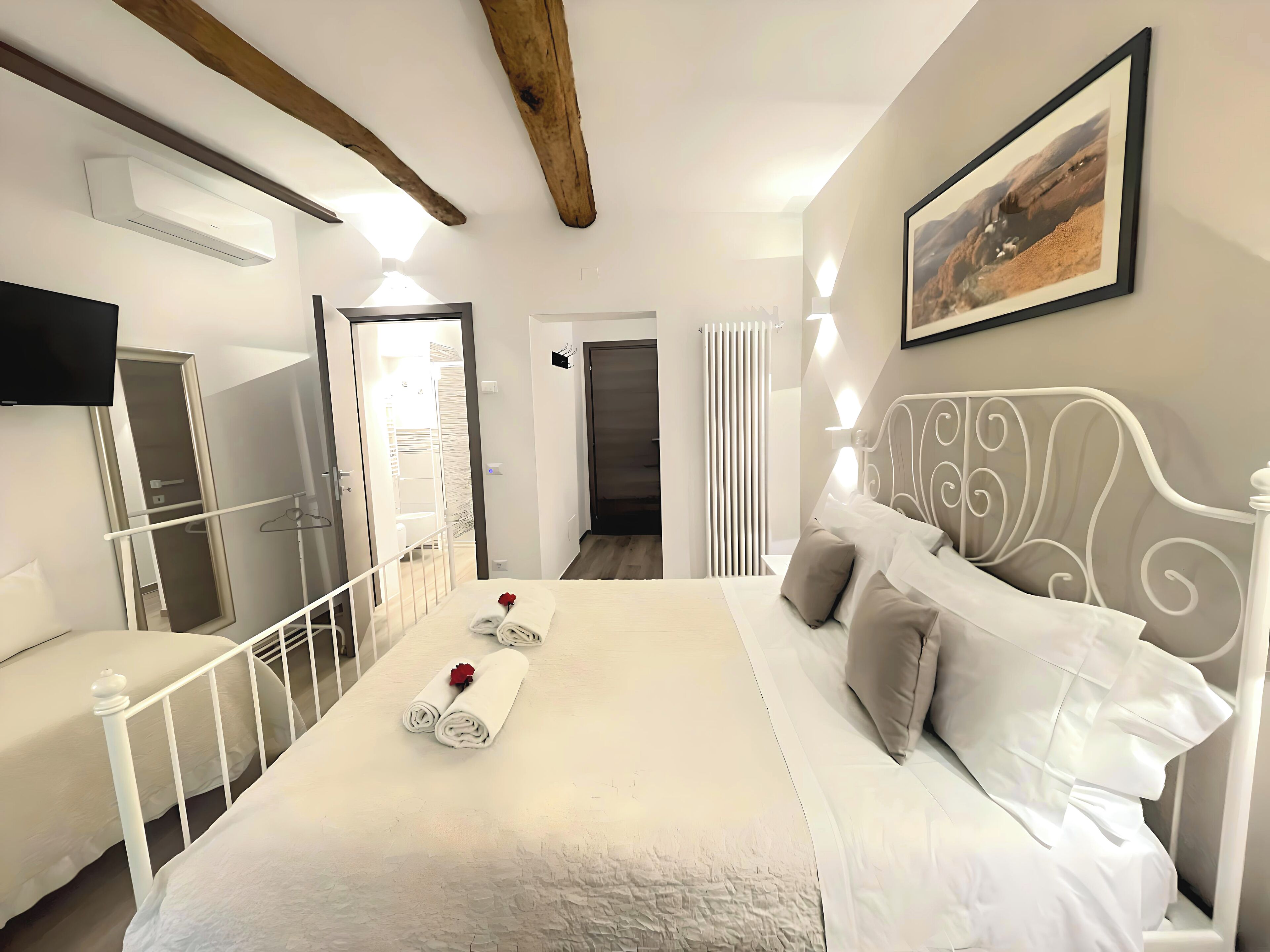 1 soverom, strykejern/-brett, wi-fi (inkludert) og sengetøy