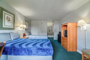 4 Schlafzimmer, Bügeleisen/Bügelbrett, kostenloses WLAN, Bettwäsche