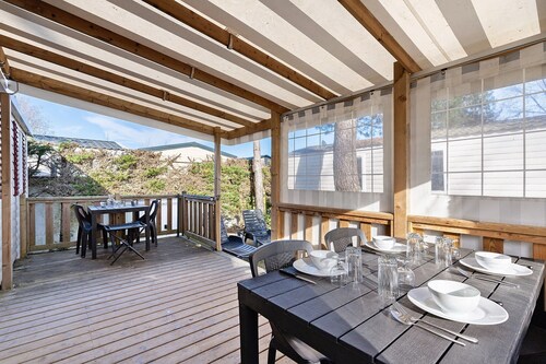 Mobile Home 407 at 4-Star Bois Dormant Campsite, Saint Jean de Monts