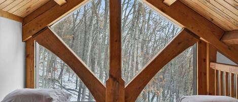 3 dormitoris, planxa i posts de planxar, wifi i roba de llit